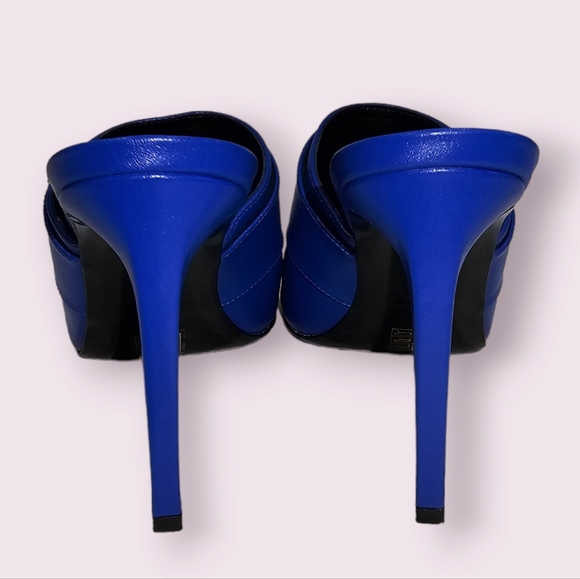 NEW Versace leather sandals 105 Vitello in size 37 - Picture 4 of 6